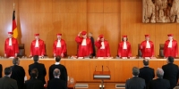 8 constitutional judges in Karlsruhe in red robes